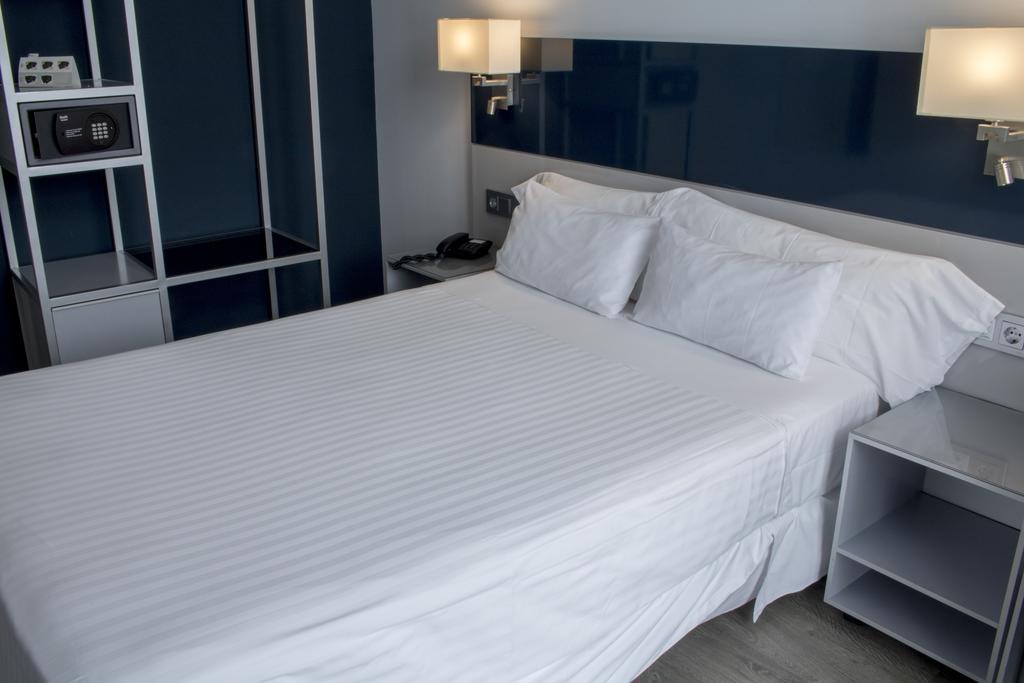 פוארטויאנו Hotel Santa Eulalia מראה חיצוני תמונה